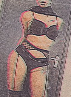 Verona - escort in Nairobi Photo 4 of 4