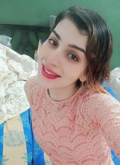 Veronica - Transsexual escort in New Delhi Photo 9 of 27