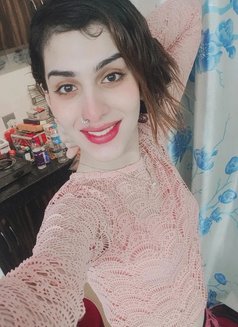 Veronica - Transsexual escort in New Delhi Photo 10 of 27