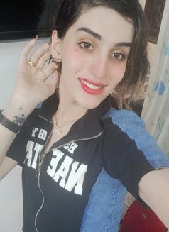 Veronica - Transsexual escort in New Delhi Photo 25 of 27