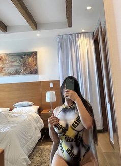 Veronica - escort in Malmö Photo 2 of 3