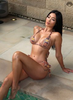 Veronica - puta in Singapore Photo 7 of 7