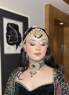 Veronica - Transsexual escort in Gurgaon Photo 1 of 8