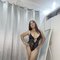 Veronica - Transsexual escort in Tokyo Photo 2 of 11