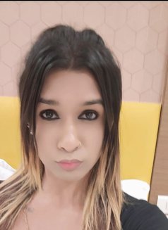 Veronica - Transsexual escort in Chennai Photo 2 of 4