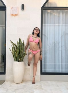 Veronica - escort in Bali Photo 2 of 28