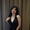 Veronica - escort in Singapore Photo 4 of 6