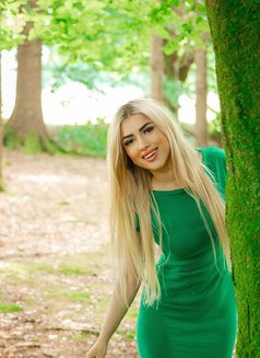 Veronica - escort in Dublin Photo 6 of 21