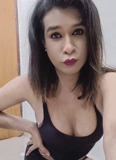 Veronica Is Back - Transsexual escort in Bangalore Photo 2 of 23