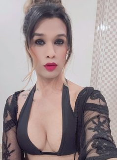 Veronica Is Back - Transsexual escort in Bangalore Photo 5 of 23