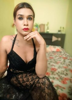 Veronica Is Back - Transsexual escort in Bangalore Photo 10 of 23