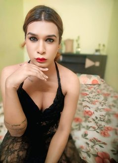 Veronica Is Back - Transsexual escort in Bangalore Photo 11 of 23