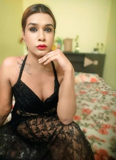 Veronica Is Back - Transsexual escort in Bangalore Photo 12 of 23