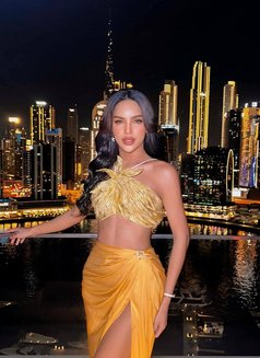 Veronica Kiss of Fire Goood Top and Bott - Transsexual escort in Dubai Photo 1 of 19