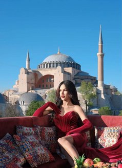 Veronica Kiss of Fire Goood Top and Bott - Transsexual escort in Dubai Photo 8 of 19