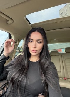 Veronica - escort in Rome Photo 7 of 8