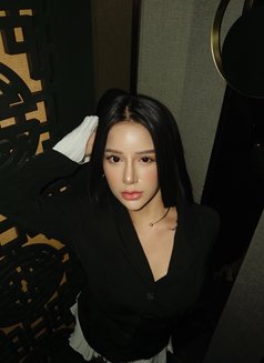 VERONICCA Aqila VVIP SERVICES - Transsexual escort in Jakarta Photo 16 of 18