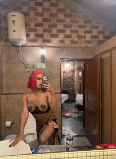 Veronika - Transsexual escort in New Delhi Photo 19 of 23