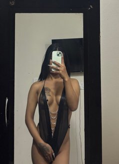 Veronika - Acompañantes transexual in New Delhi Photo 17 of 20