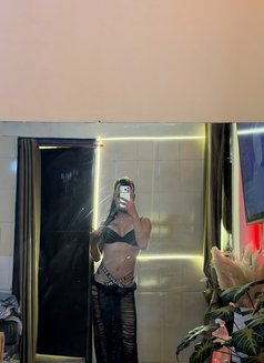Veronika - Transsexual escort in New Delhi Photo 21 of 21