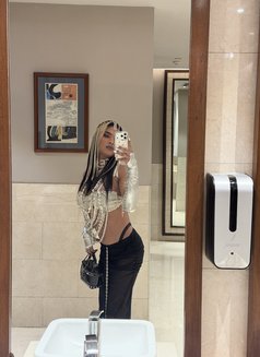 Veronika - Transsexual escort in Gurgaon Photo 22 of 23
