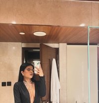 Veronika - Transsexual companion in New Delhi