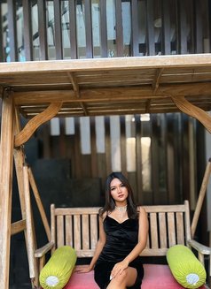 Veronika - escort in Bali Photo 3 of 6