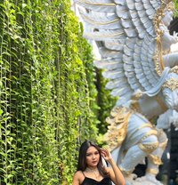 Veronika gadis nakal Denpasar - puta in Bali