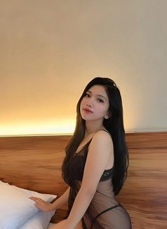 Veronika - escort in Jakarta Photo 14 of 17