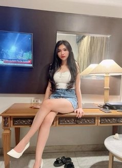 Veronika - escort in Jakarta Photo 15 of 17