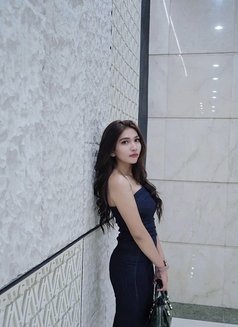 Veronika - escort in Jakarta Photo 7 of 17