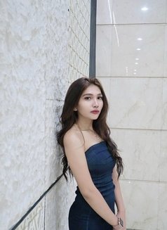 Veronika - escort in Jakarta Photo 2 of 17