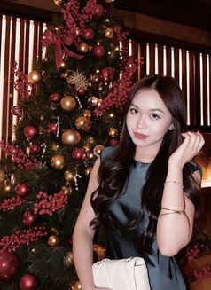 Verra - escort in Jakarta Photo 2 of 3