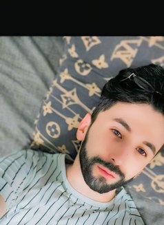 رجولي مغربي🇲🇦vers - Male escort in Muscat Photo 9 of 9