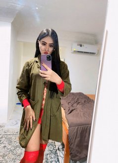 Vers Top Huge With Real Big Dick - Transsexual escort in Jakarta Photo 12 of 16