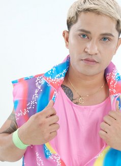 Versa Dadbod in Town - Acompañantes masculino in Manila Photo 16 of 21