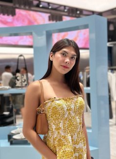 VERSA GENS - Transsexual escort in Bangkok Photo 6 of 8
