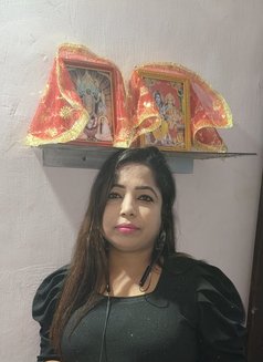 Versa - escort in Candolim, Goa Photo 1 of 6