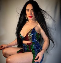 Versa Functional MARIANNA MARIE HARD - Transsexual escort in Dubai