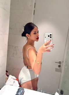 Versace, Real photos - escort in Singapore Photo 9 of 9