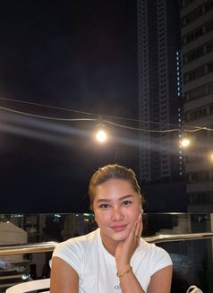 VERSAcummer Kylie - Acompañantes transexual in Bangkok Photo 14 of 14