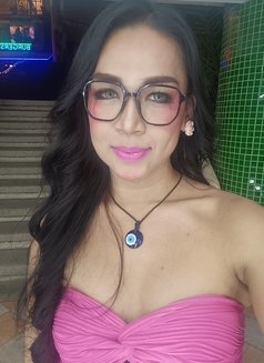 Versatanya - Transsexual escort in Makati City Photo 3 of 7