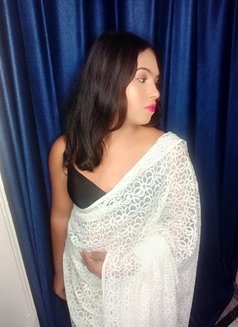 Versatile Akshara Available in Delhi - Transsexual escort in New Delhi Photo 8 of 9