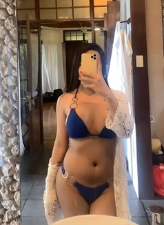 Versatile Anna Outcall&Incall - Transsexual escort in Manila Photo 15 of 30