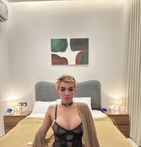 نادني سكينة Versatile Dick Big n Strong - Transsexual escort in Riyadh Photo 11 of 12