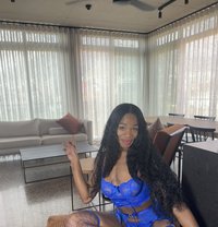 Versatile Ebony - Acompañantes transexual in Cape Town