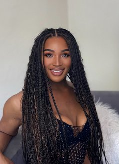 Versatile Ebony - Transsexual escort in Johannesburg Photo 2 of 4