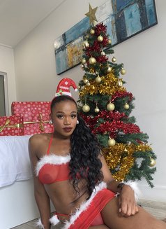 Versatile Ebony - Transsexual escort in Johannesburg Photo 3 of 4