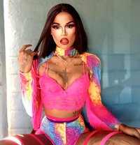 Versatile Gifted transgirl - Transsexual escort in Cape Town