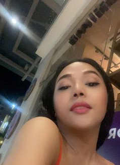 Versatile hard and thick TS Angelica - Transsexual escort in Makati City Photo 9 of 10